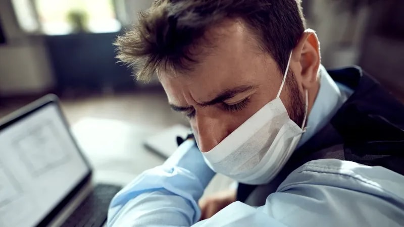Больничный по совместительству: как получить выплату без ошибок